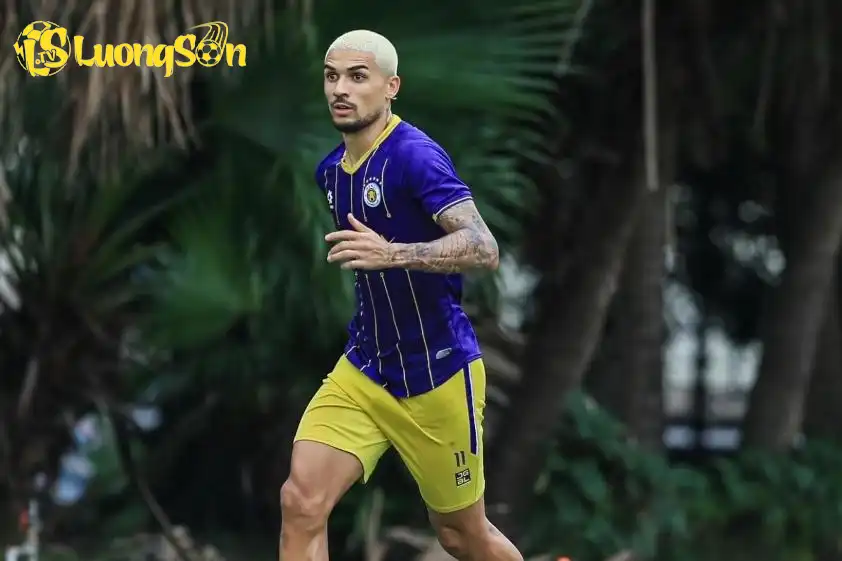 Hendrio được đánh giá rất cao bởi tốc độ lẫn kỹ thuật cá nhân