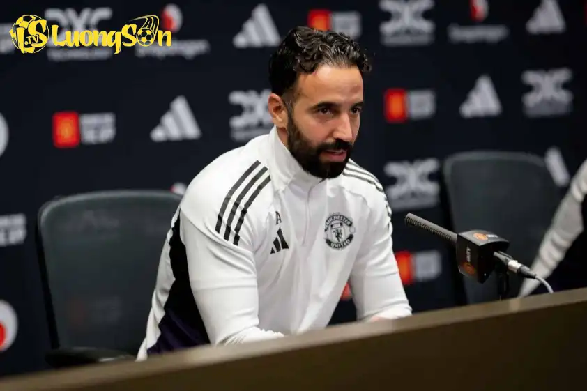 Ruben Amorim vẫn đặt trọn niềm tin vào đội trưởng của mình