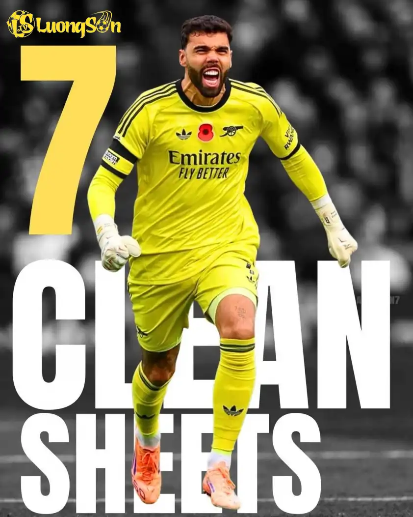 7 trận gần nhất David Raya đều giữ sạch lưới cho Arsenal.