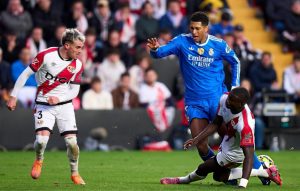 Real Madrid bất lực trước một Rayo Vallecano đầy khó chịu.